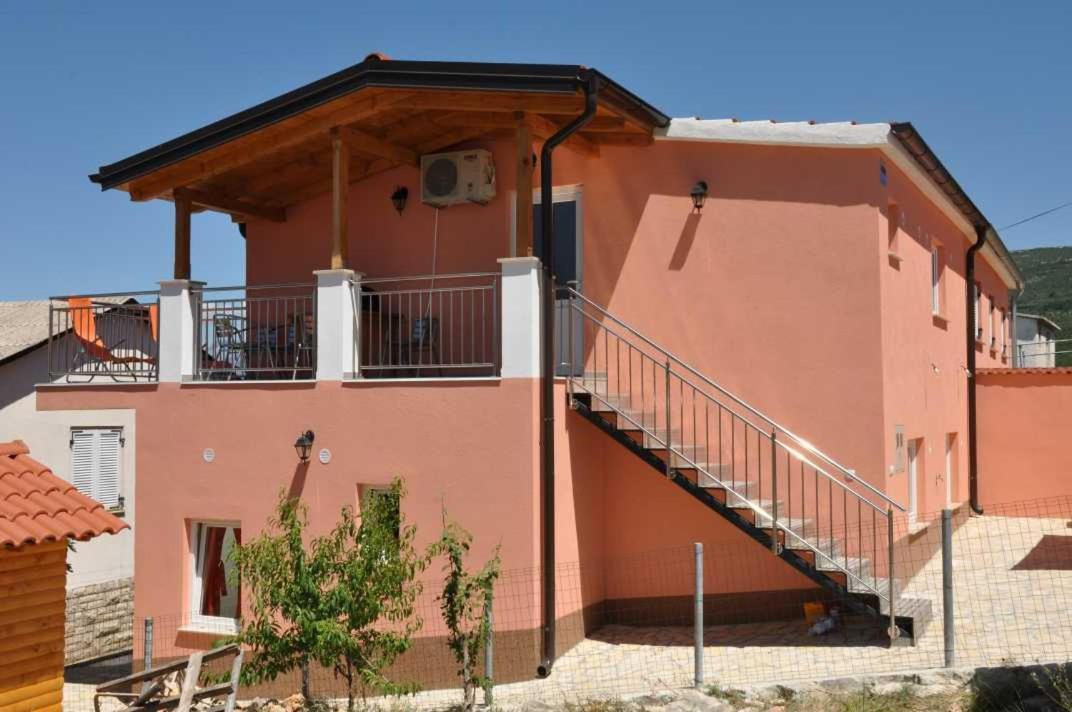Eva Apartment Gornji Karin Bagian luar foto