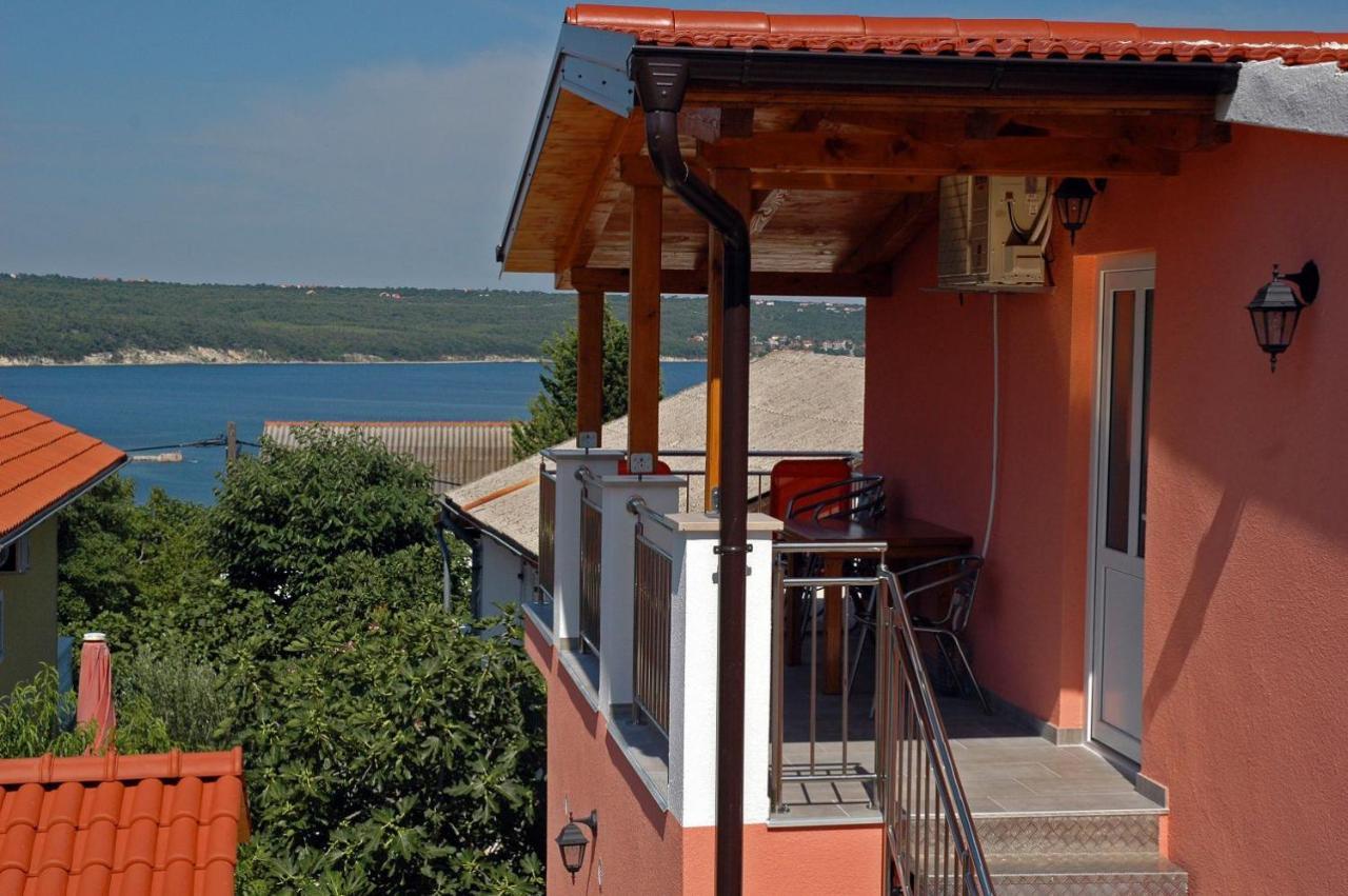 Eva Apartment Gornji Karin Bagian luar foto